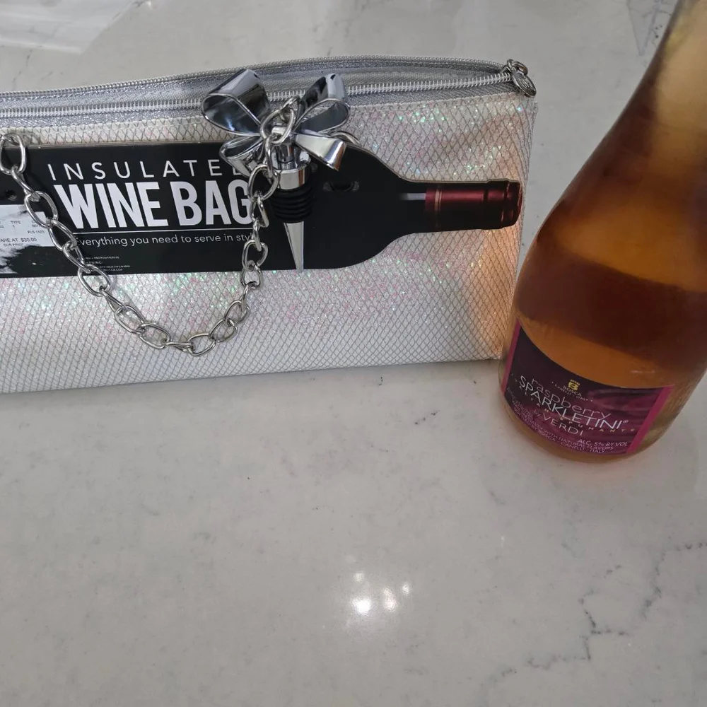 Wild Eye Designs Insulated Wine Bag with Handles White Silver